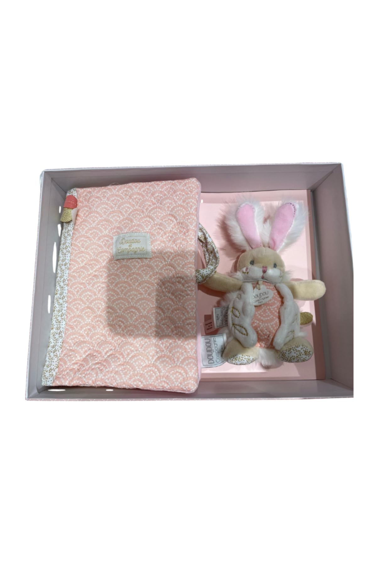 doudou-et-compagnie-lapin-de-sucre-prot-ge-carnet-sant-rose-doudou image 4