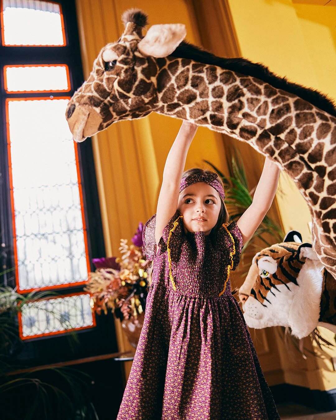 la-pelucherie-pi-ces-d-exception-girafe-zo-peluche-g-ante-200-cm image 4