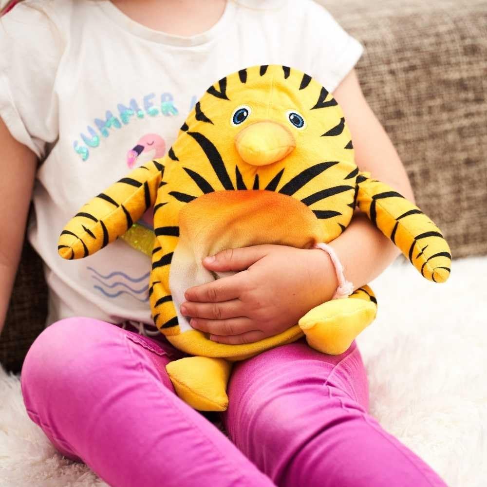 pelucho-maurice-les-as-de-la-jungle-peluche-bouillotte-lavande image 4