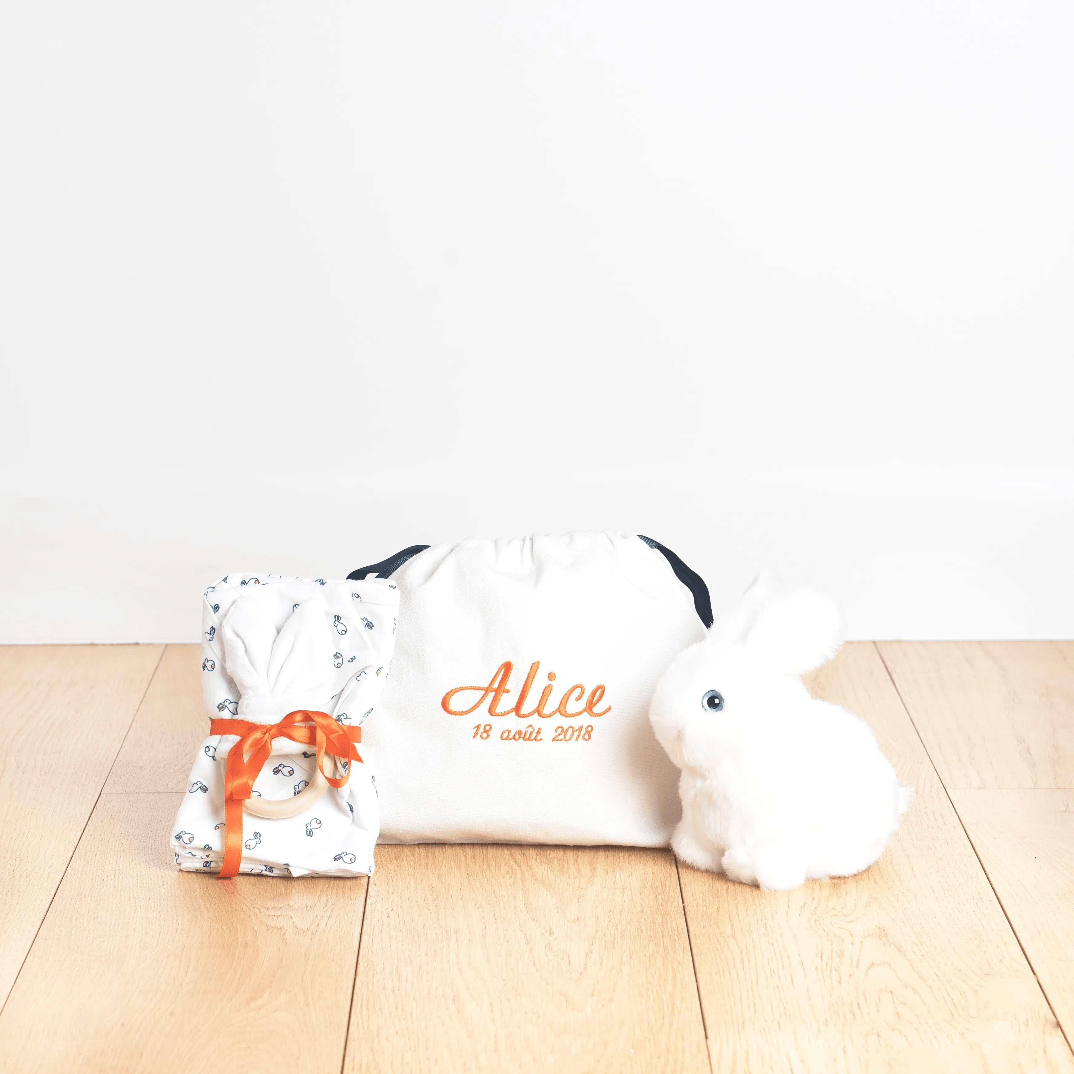 la-pelucherie-naissance-kit-naissance-coffret-b-b-3-pi-ces image 2