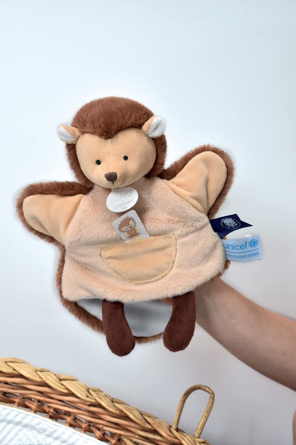 doudou-et-compagnie-marionnettes-dc3989-h-risson-unicef-25-cm image 4