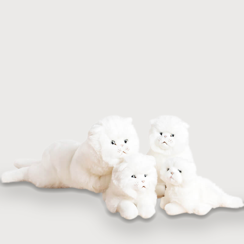 la-pelucherie-oscar-peluche-chat-moyen-assis-30-cm-blanc image 1