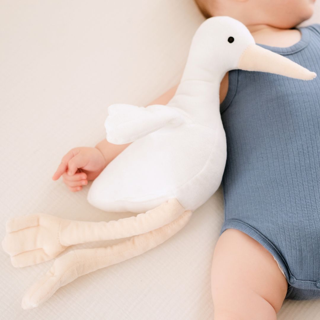 la-pelucherie-cigogne-premier-doudou-38-cm-blanc image 2