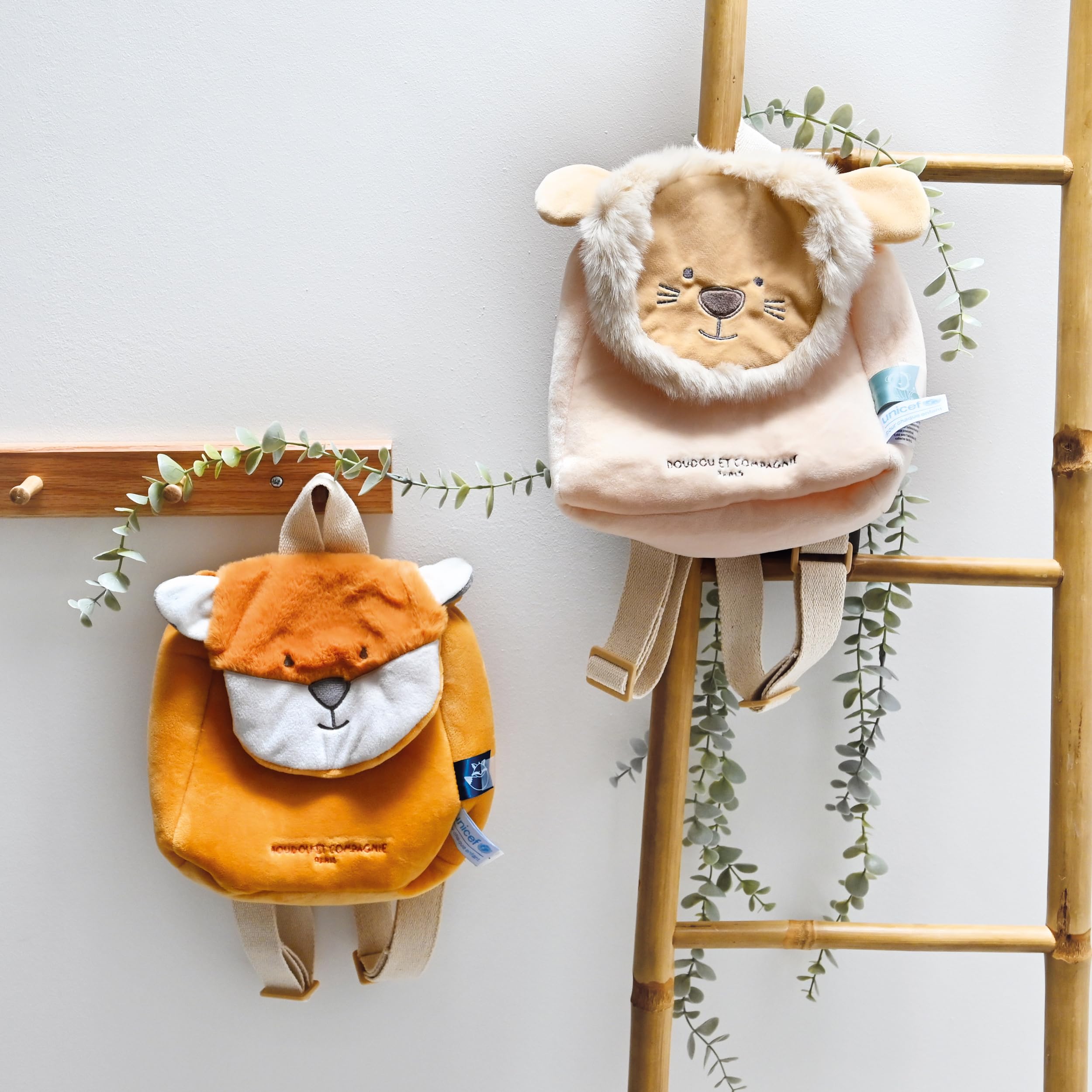 doudou-et-compagnie-sac-dos-renard-orange-unicef-20-cm image 5