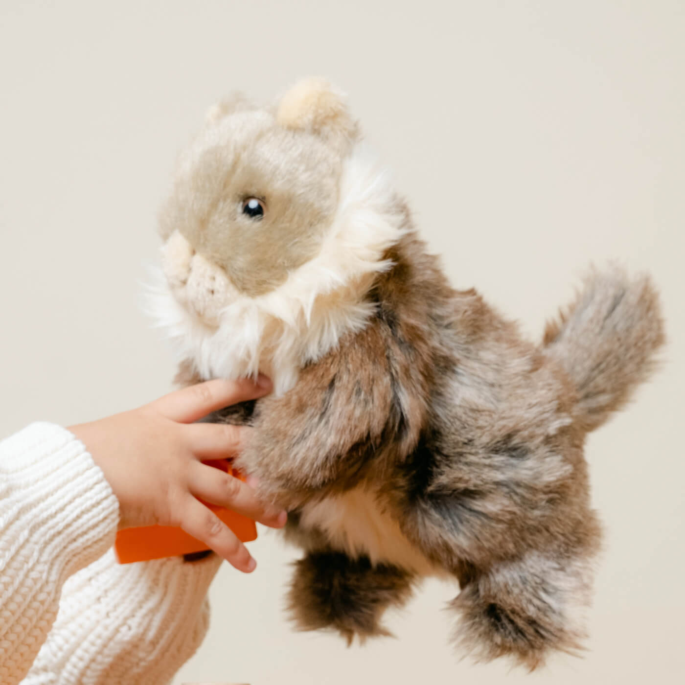 la-pelucherie-marmotte-julie-peluche-mini-24-cm-marron image 6