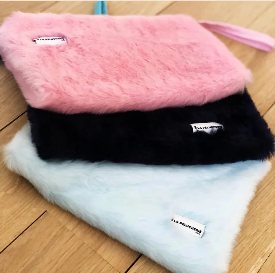 la-pelucherie-accessoires-pochette-ciel-peluche image 1