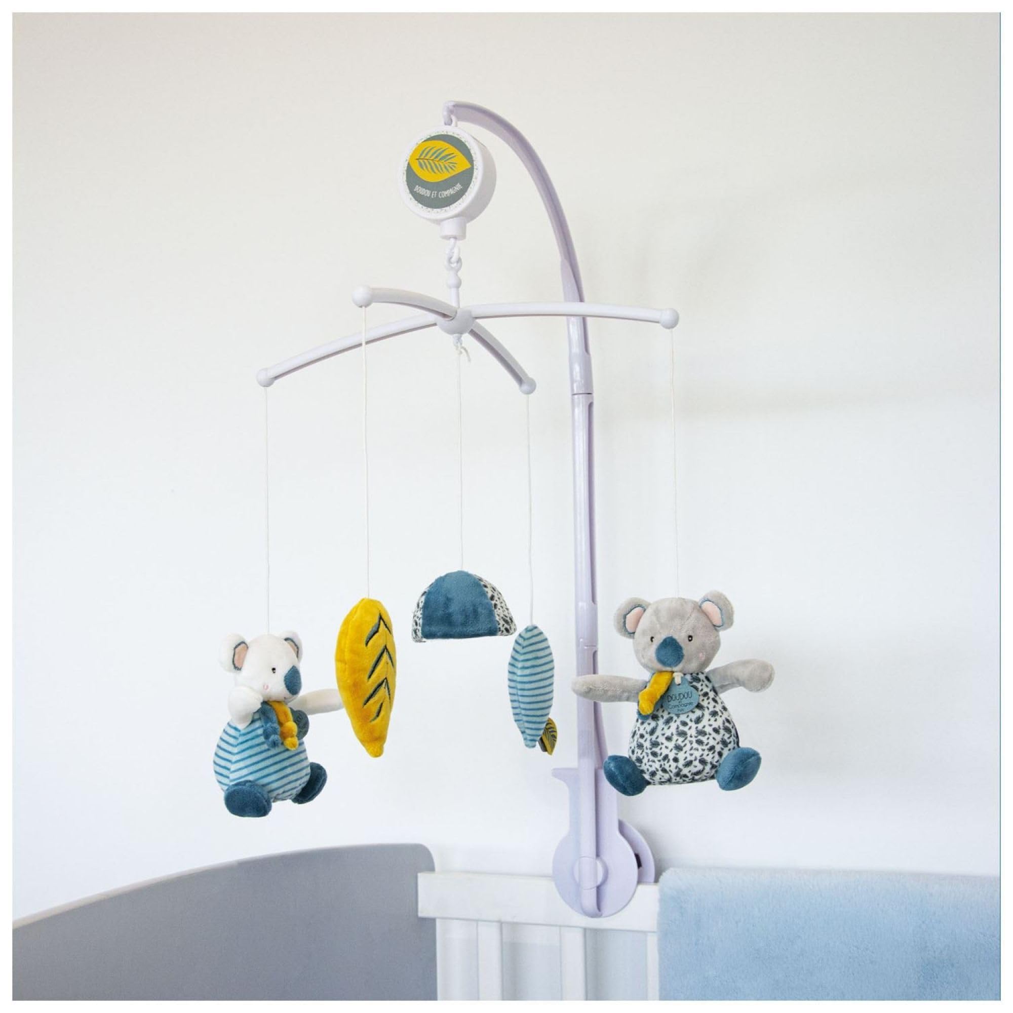 doudou-et-compagnie-mobile-musical-dc3687-mobile-b-b-koala-bleu image 2