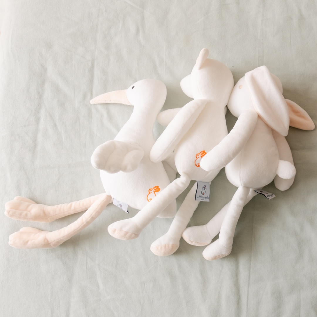 la-pelucherie-mon-premier-doudou-lapin-doudou-blanc-35-cm image 7