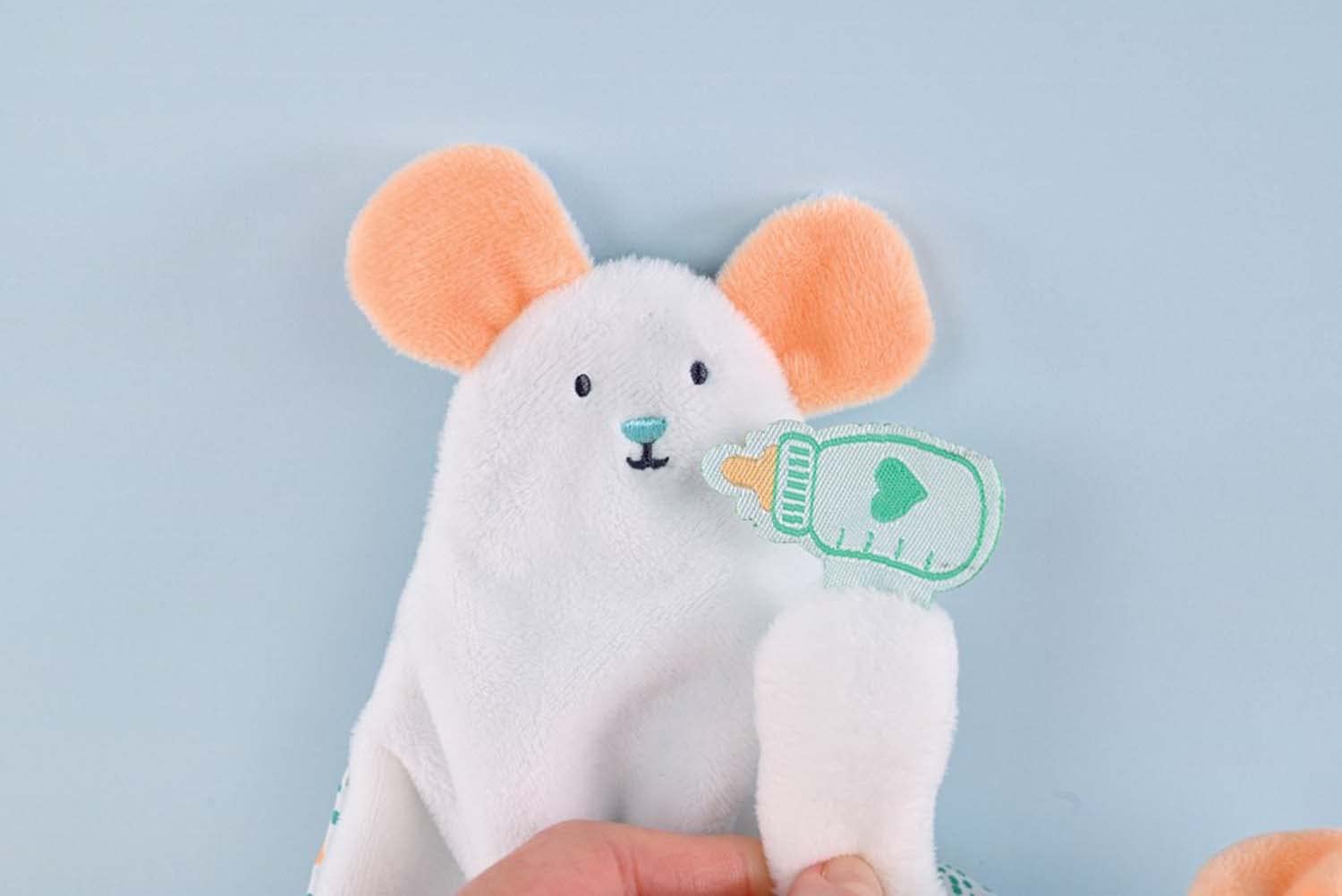 doudou-et-compagnie-petits-fut-s-dc4055-doudou-souris-l-30-cm image 3