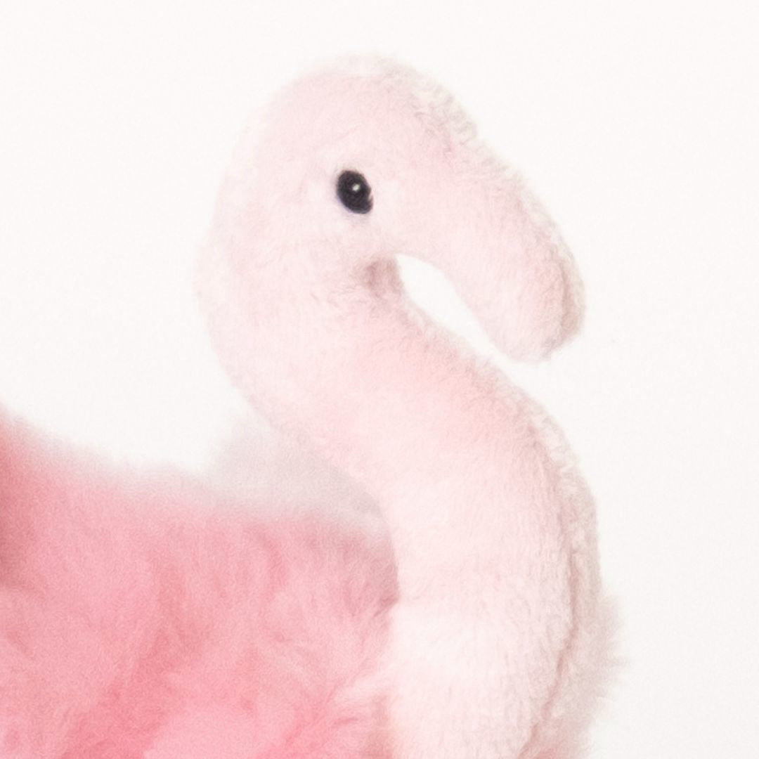 la-pelucherie-la-mer-suzie-peluche-flamant-rose-36-cm image 3