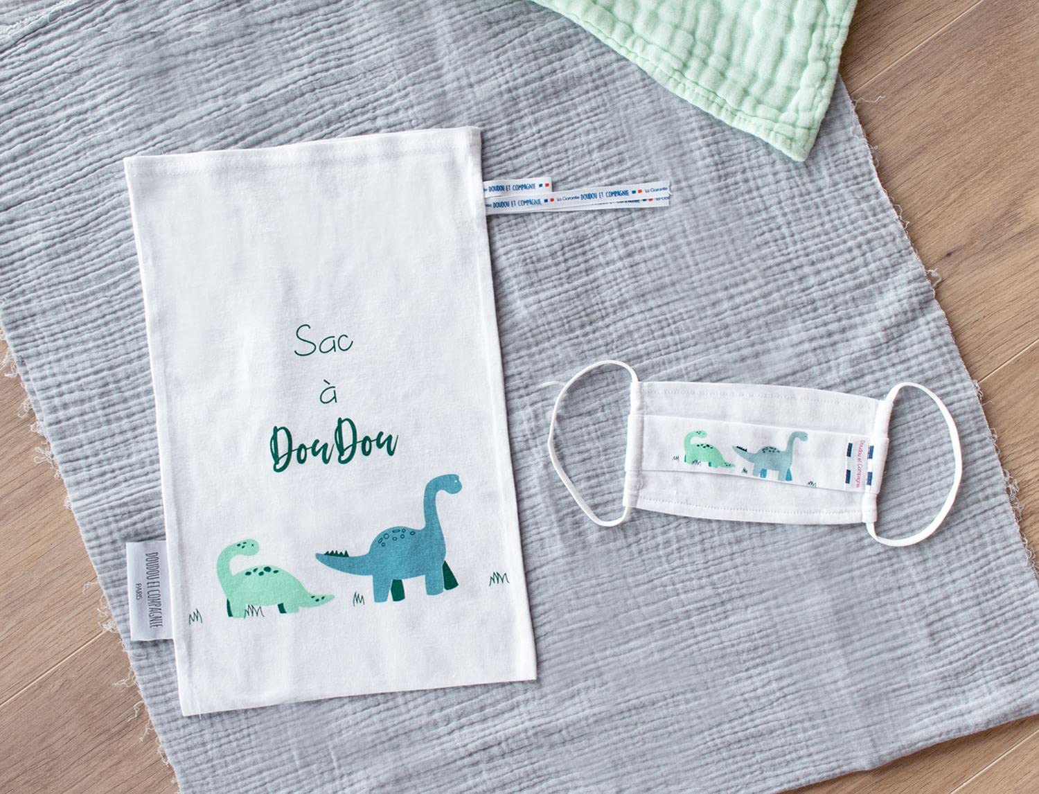 doudou-et-compagnie-mon-sac-doudou-coton-fun image 5